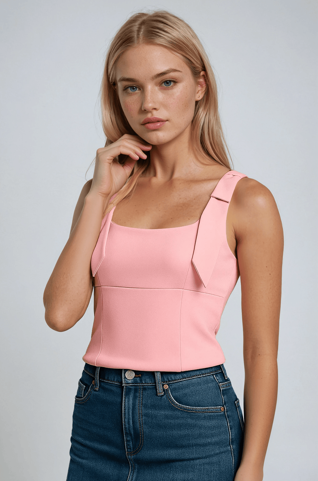 Amelie Women's Cami Top - Slim Bow in Pink