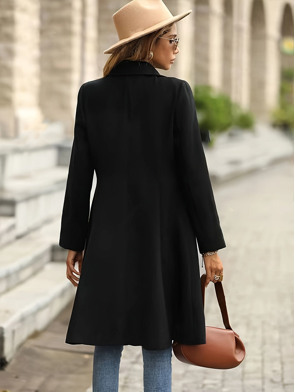 Ivy | Elegant Black Flared Coat