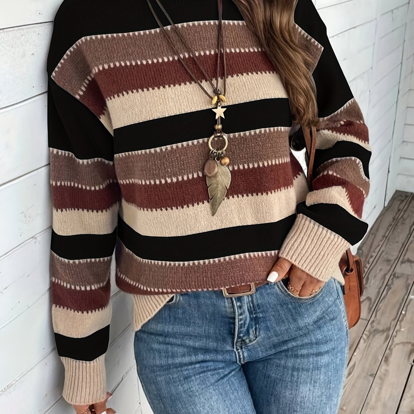Knitted Sweater - Round Neck and Long Sleeves & Loose Fit