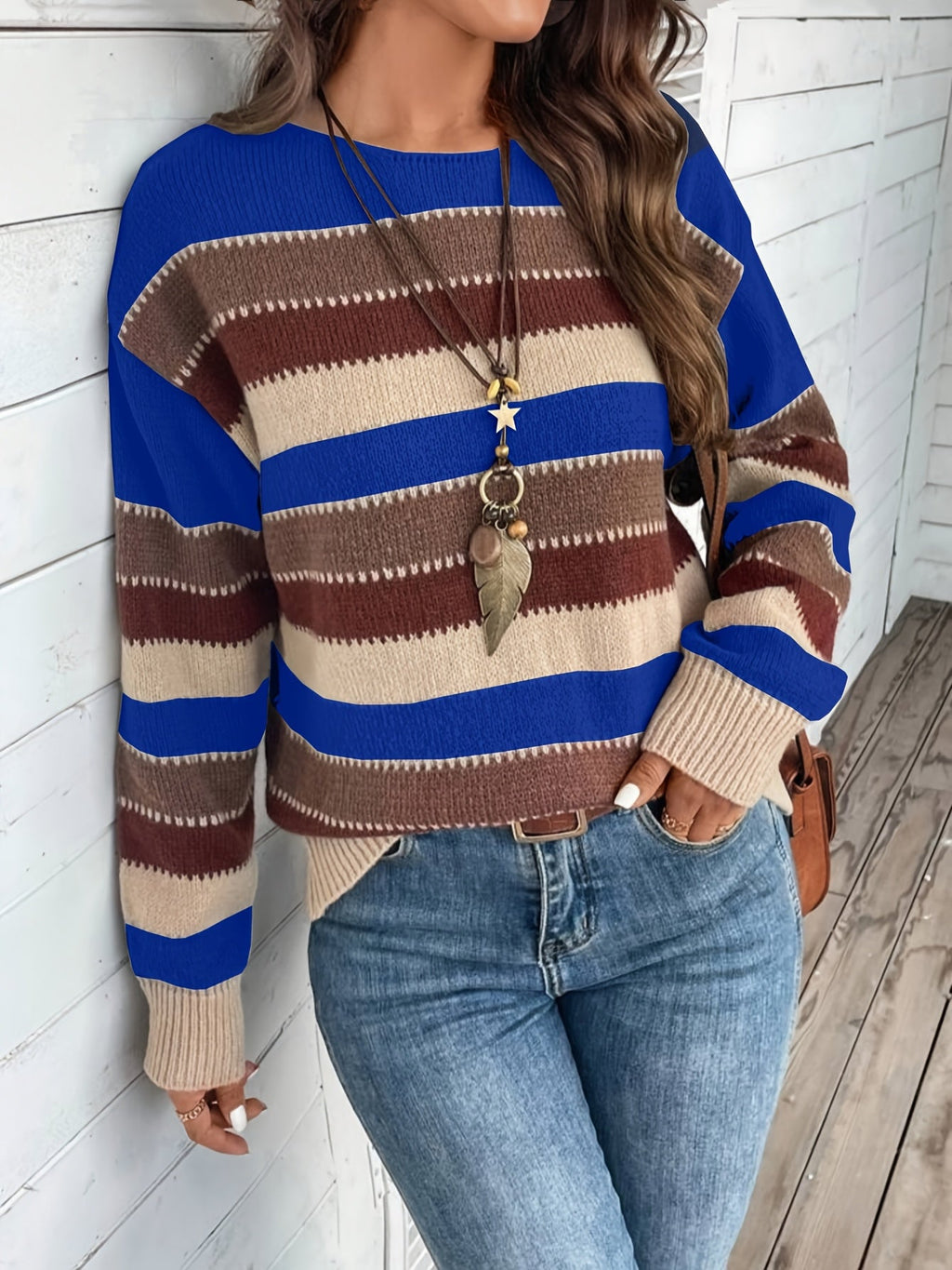 Knitted Sweater - Round Neck and Long Sleeves & Loose Fit