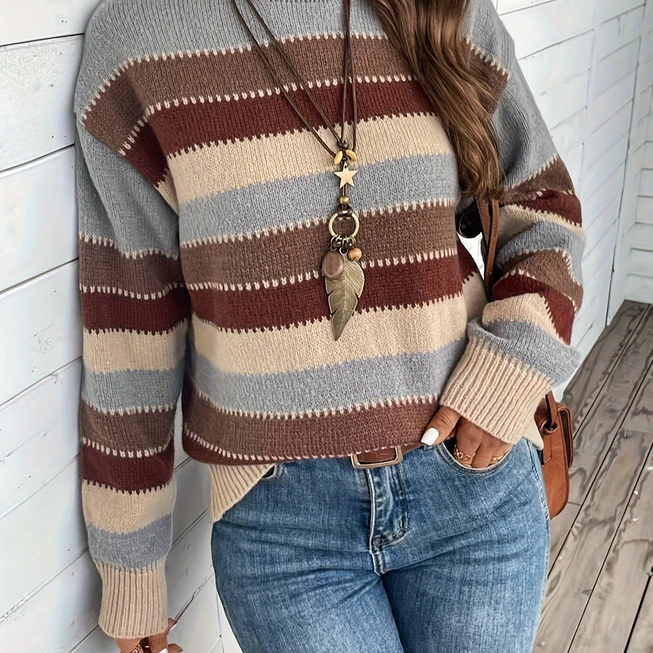 Knitted Sweater - Round Neck and Long Sleeves & Loose Fit