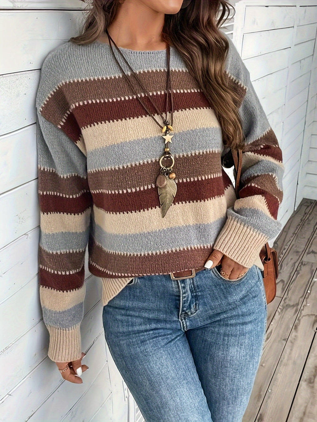 Knitted Sweater - Round Neck and Long Sleeves & Loose Fit