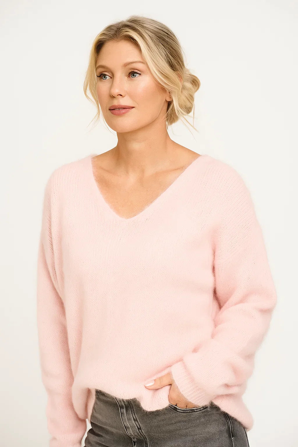 Knitted Sweater – Hairy Texture & Loose Fit