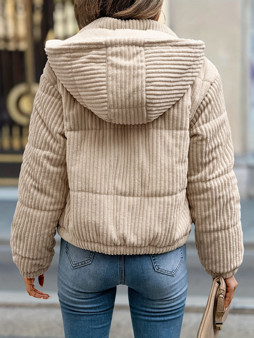 Jacket – Short Hood and Freedom of Movement