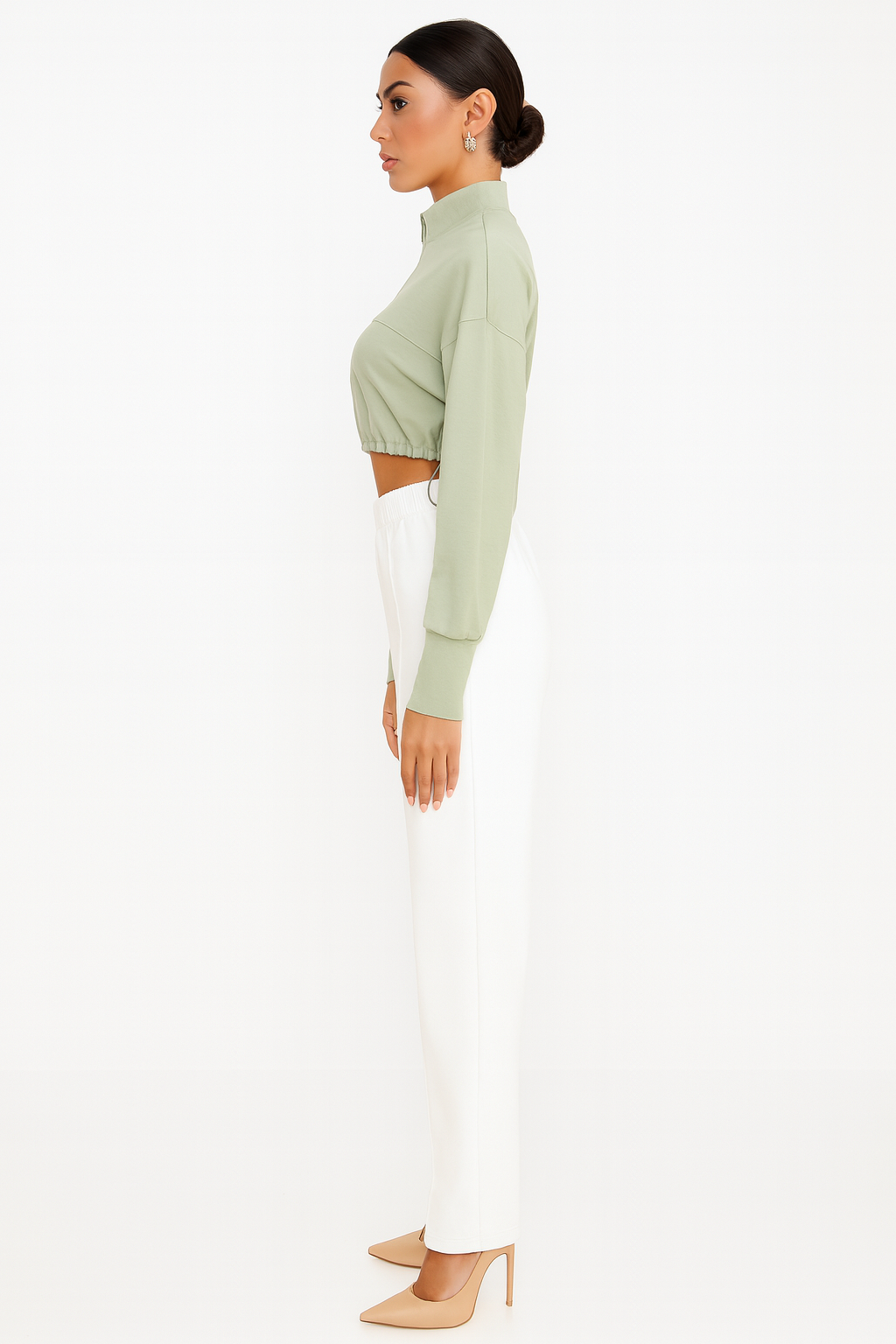 Women’s Zip-Neck Detail Cropped Pullover
