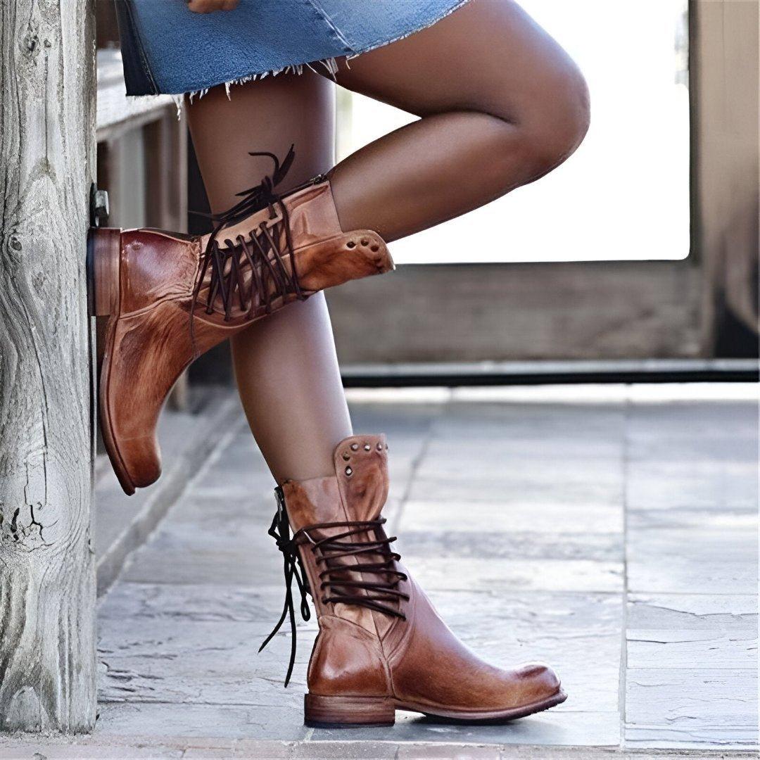 Raya | Women's Classic Lace-Up Leather Boots