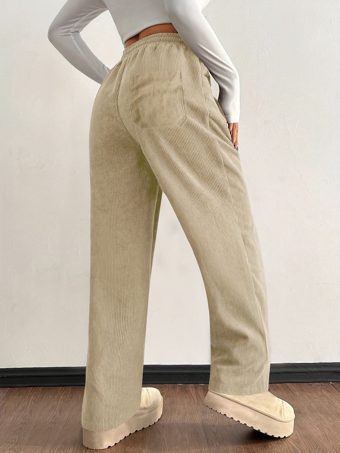 Raya Corduroy Jogger Pant